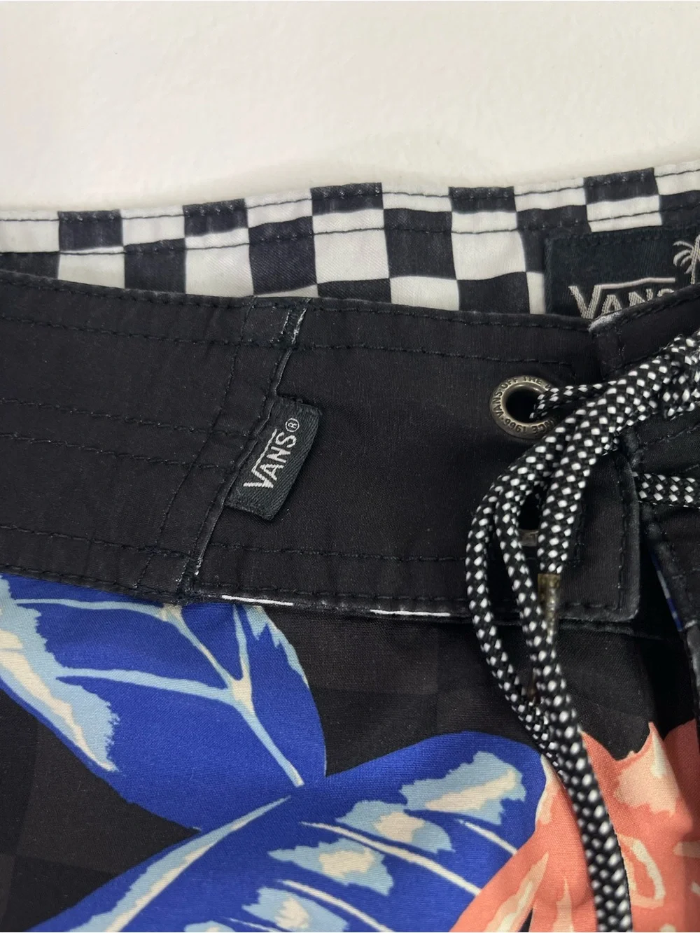 Vans Mens Board Shorts Floral Checkered Swim Trunks Drawstring Pocket Size M